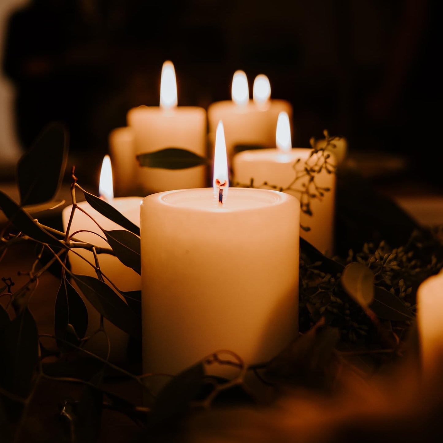 TBDBT 2.8x4 White Pillar Candles, 6 Pack, Unscented Pillar Candles Bulk, Dripless and Long Clean Burning Pillars Candles, Smokeless Dinner Table Candles Pillar for Wedding, Spa, Aromatherapy, Party
